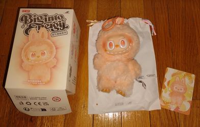 POP MART: THE MONSTERS Big into Energy Vinyl Face LABUBU Happiness Orange