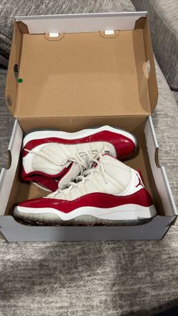 Jordan 11s youth
