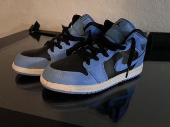 Jordan 1’s Mids 