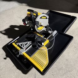 Dewalt 10in Wet Tile Saw 