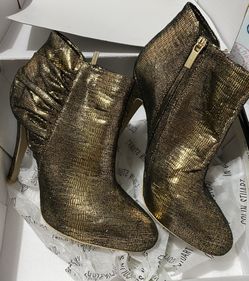 High Heels Shoes Size 9 Women Pick Up At Timber Dr Garner