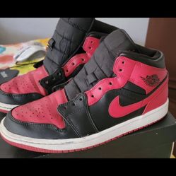 Jordan One Mid