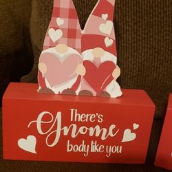 Valentine's Day Wooden Signs Gnome Decor 