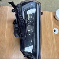 Toyota 4Runner (14-24) XB Evo Hybrid LED headlights
