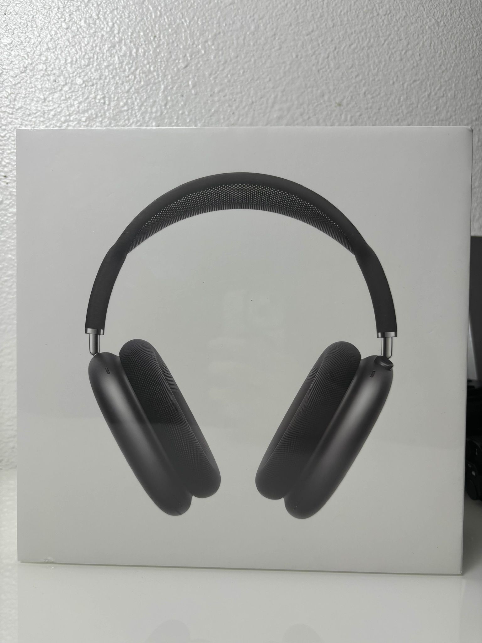 “Apple AirPods Max – Premium Over-Ear Wireless Headphones!”