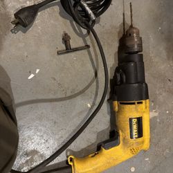 DeWalt DW505 1/2” VSR Hammer Drill with Chuck Key