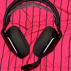 Logitech G733