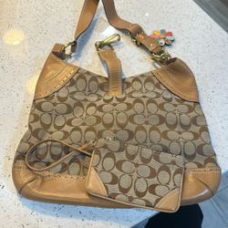 Vintage Signature Duffle Shoulder Bag & Coach Signature Canvas Small Wristlet Wallet