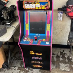 Ms. PacMan Game