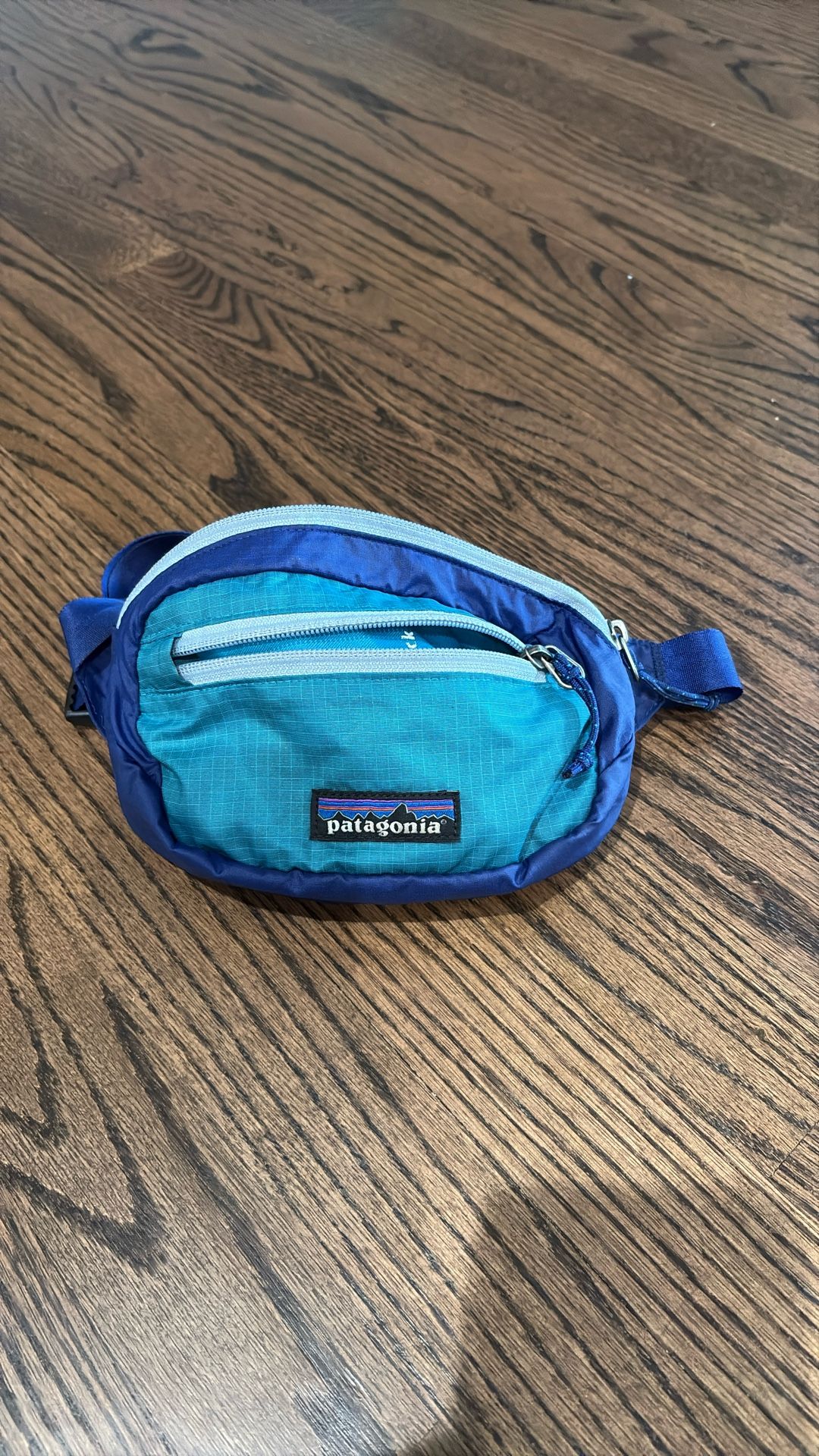 Patagonia W’s Small Ultralight Black hole Hip Pack Fanny Pack