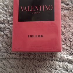 Valentino Full Size Perfume 