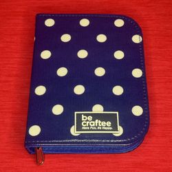 Brand New - Be Craftee Crochet Hook Set & Case with 9 Needles & 22 Accessories