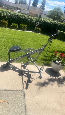Sunny Health & Fitness Row-N-Ride Squat Trainer