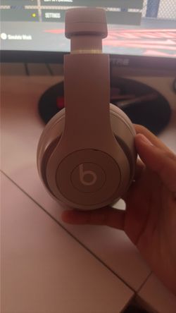 Beats Studio pro