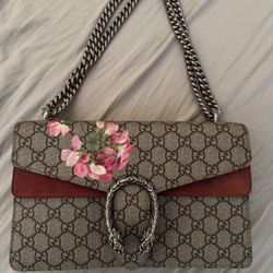 GUCCI Dionysus Blooms Print Shoulder Bag