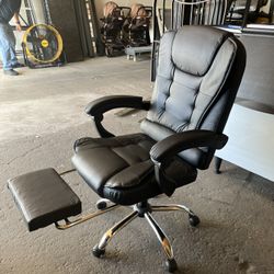 Computer Chair, Gaming Chair Office Chair. $40.00 FIRM!!