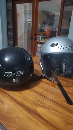 HJC 2 helmets black model cl-21 small ,Silver one is XL MODEL CL-33