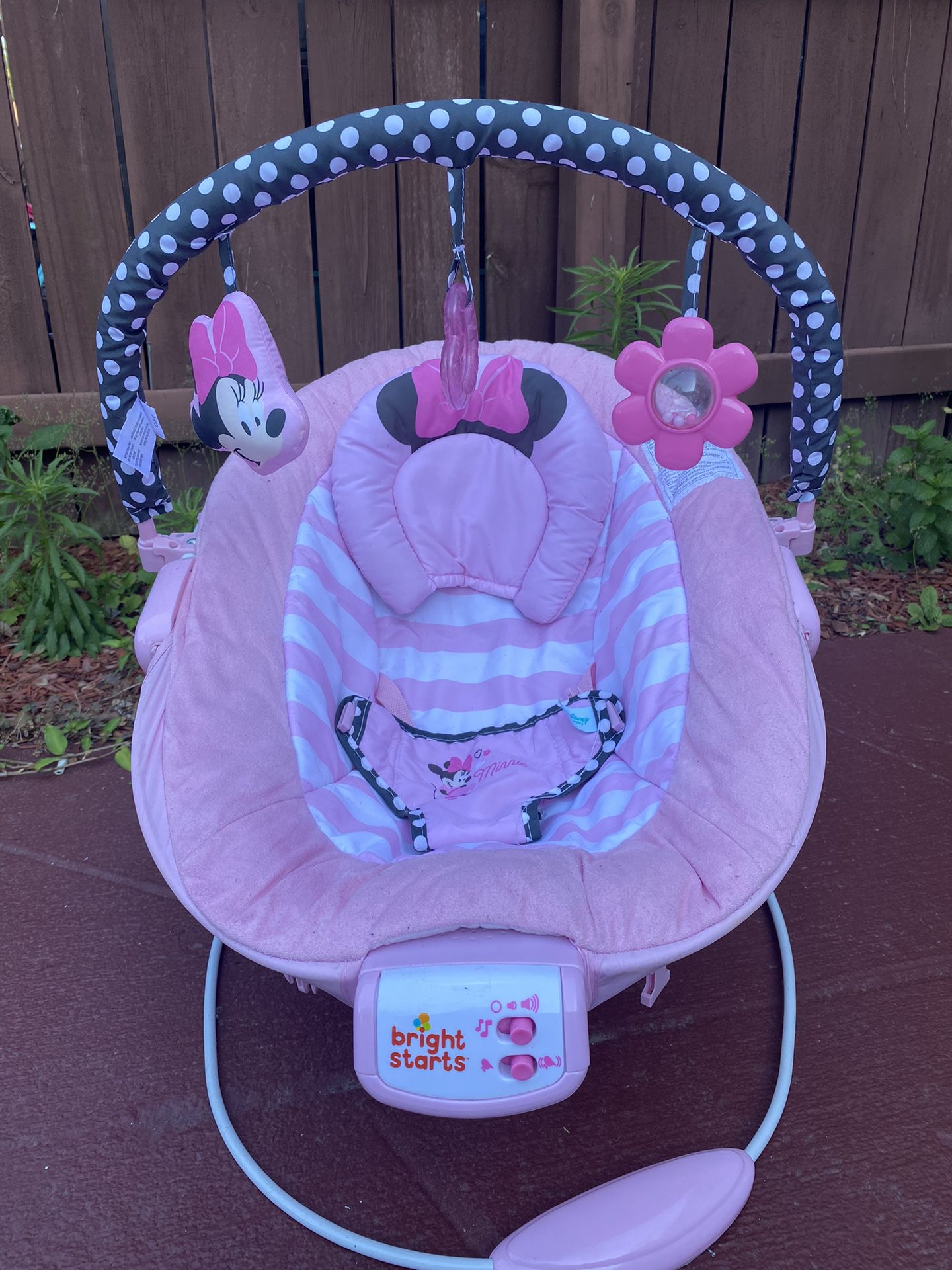 Bright Starts Curdling Minnie Mouse Bouncer 