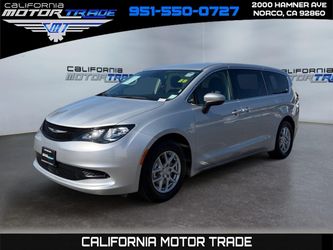 2023 Chrysler Voyager