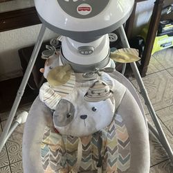Fisher price Swing