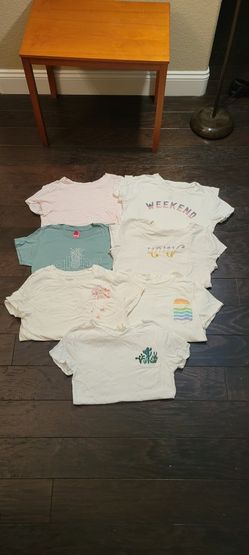 7 Women's Size S And XS Shirts For $14