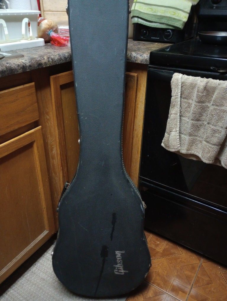 Gibson Guitar Case