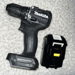 Makita Drill and battery New