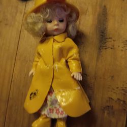 Vintage 2002 Mcds & Alexander Raining Duck Doll 