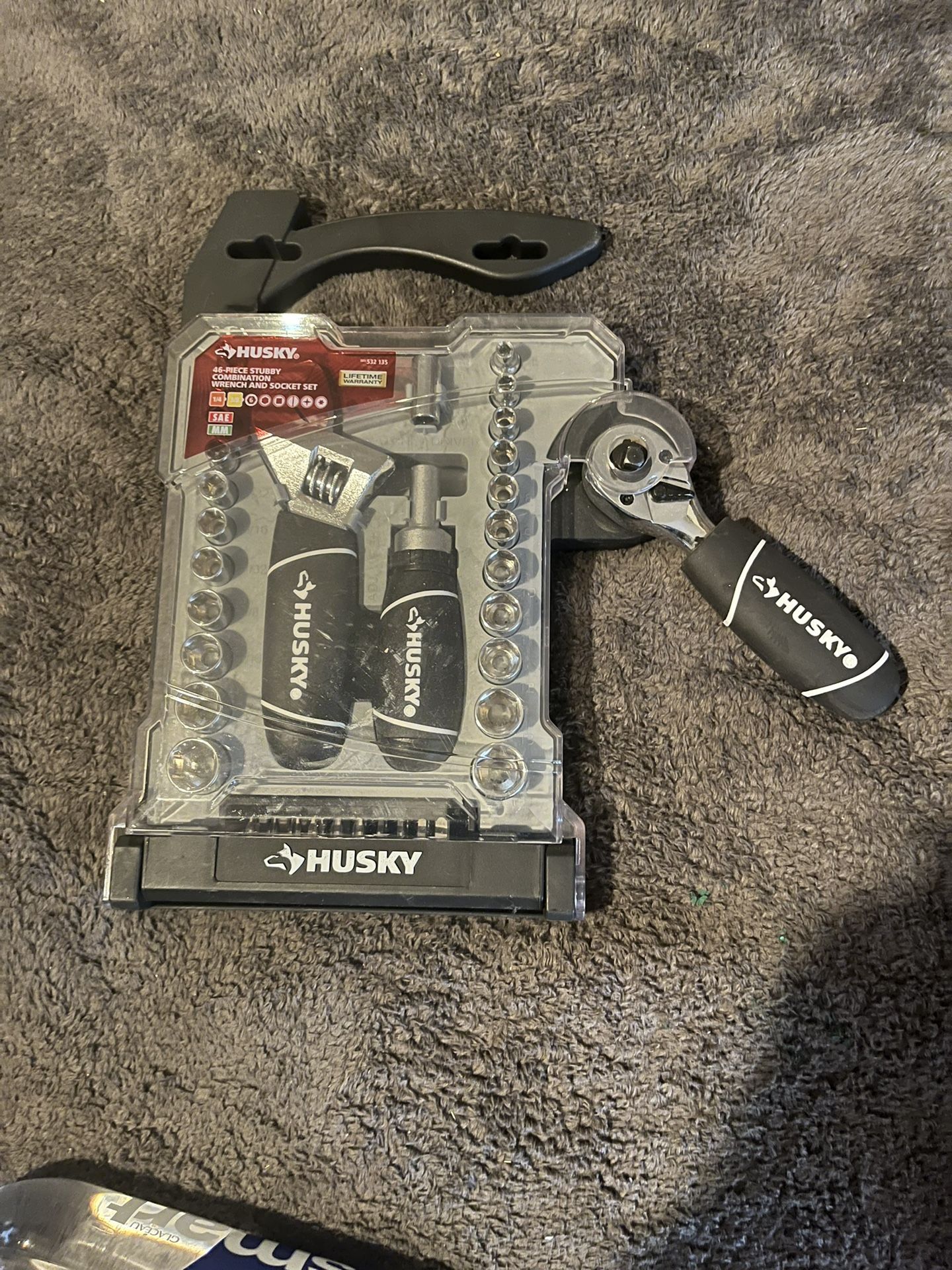Husky Wrench And Ratchet Set