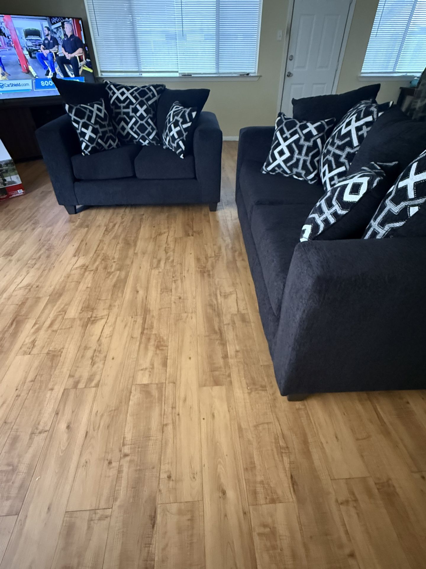 Sofa Sets (new) 40 Down