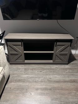 Tv stand