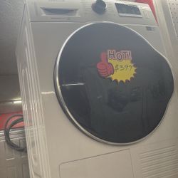 New Scratch And Dent Samsung 24” Dryer. I Year Warranty 