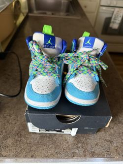 Toddler Jordan 1’s