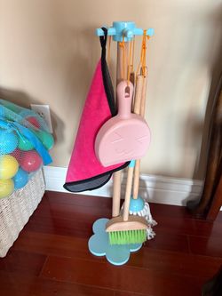 Moving sale