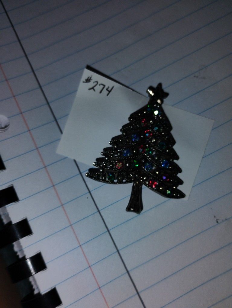Rhinestone Christmas Tree Broach