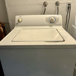 Electric Washer And Gas Dryer