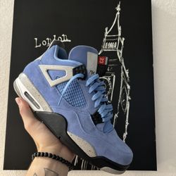 Jordan 4 “University Blue” Size 12