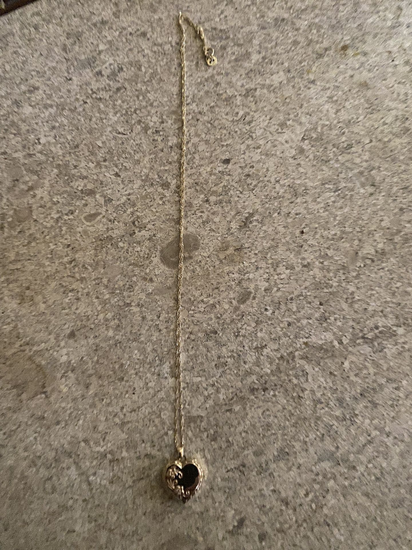14k Gold Necklace With Heart Locket Charm