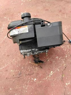 Six And A Half Horse Briggs & Stratton Quantum Lawn Mower Engine Block