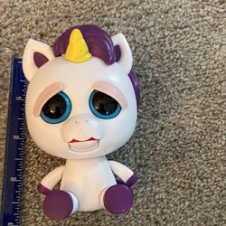 Plastic Feisty Pet