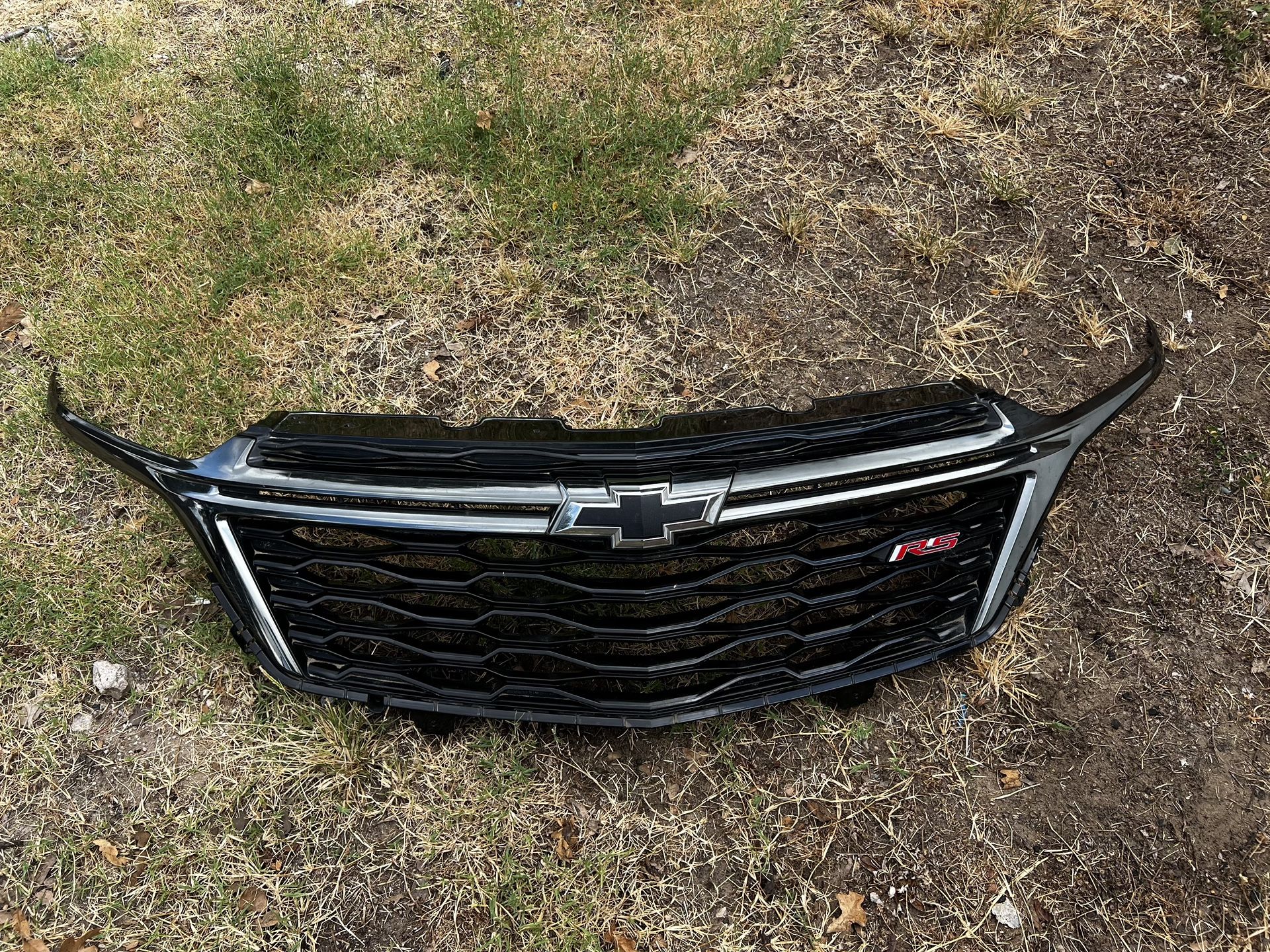 Chevy Equinox Grill Parts