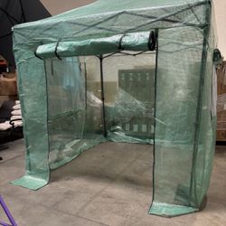 8 x 8 inch push setup instant pop-up greenhouse with polyethylene cover, zippered roller doors
