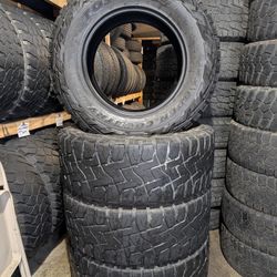37x13.50R20LT
Toyo 
$350