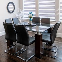 Glass top Dining Room Table
