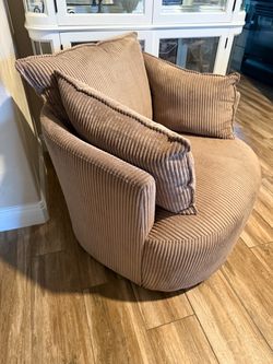 Tamara round swivel chair