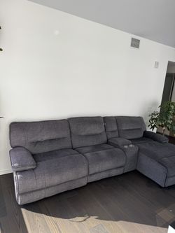 Gray Recliner Couch Set 