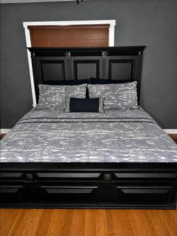 King size bed set