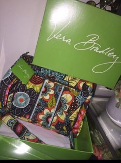 Brand new Vera Bradley cross body bag with box
