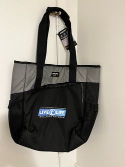 New Igloo Stowe Tote Cooler 24 Cans