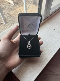 Kay’s Infinity Necklace Silver with Diamonds